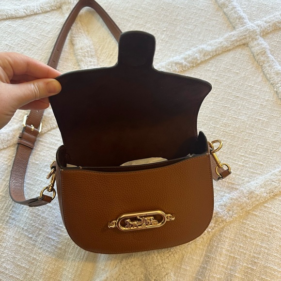 Coach Jade Saddle Bag With Daisy Applique - Picture 7 of 12